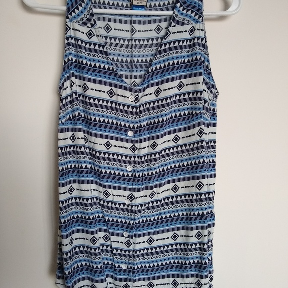 KAVU Women's Beryl Athletic Tank Top Shirt - Picture 2 of 4